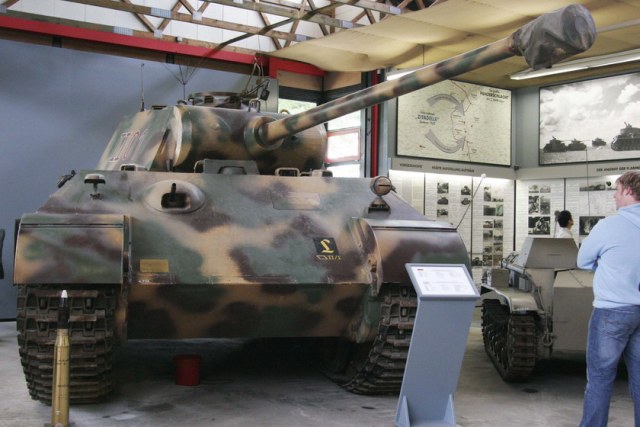 Panzerbefehlswagen V Panther(Command tank) Ausf.A Sd.Kfz. 267.jpg